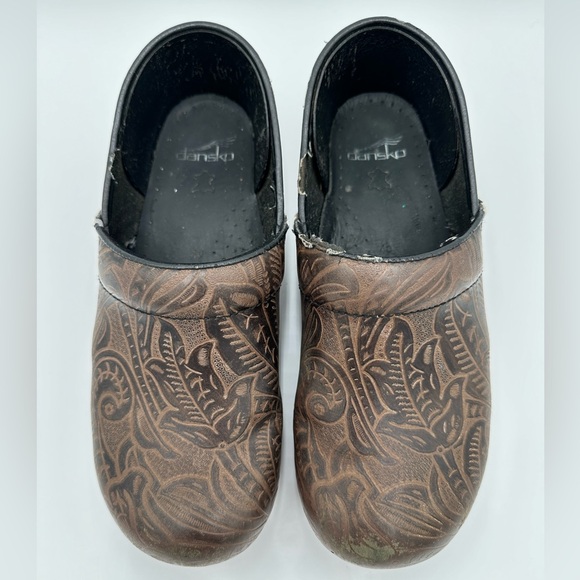 Dansko Shoes - Dansko Clogs Brown Tooled Leather Embossed Professional Women’s Size 8.5 - 9
